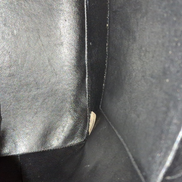 Chanel medallion - Picture 15 of 16